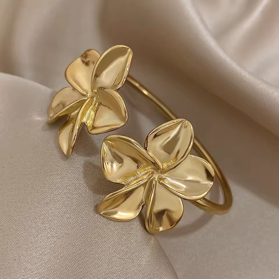 Golden Flower Bracelet