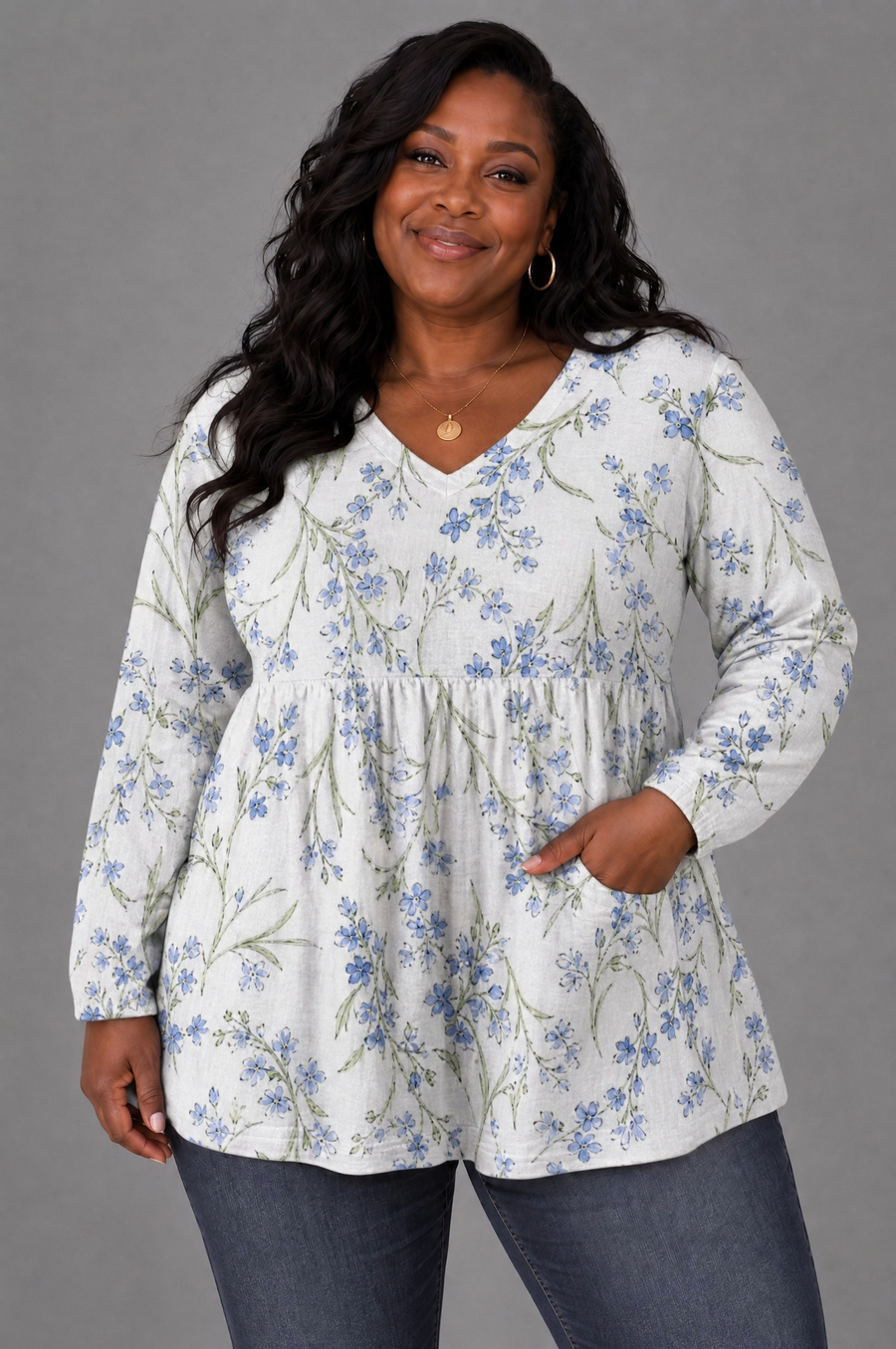 Jeanne - Long Blouse with V-Neck