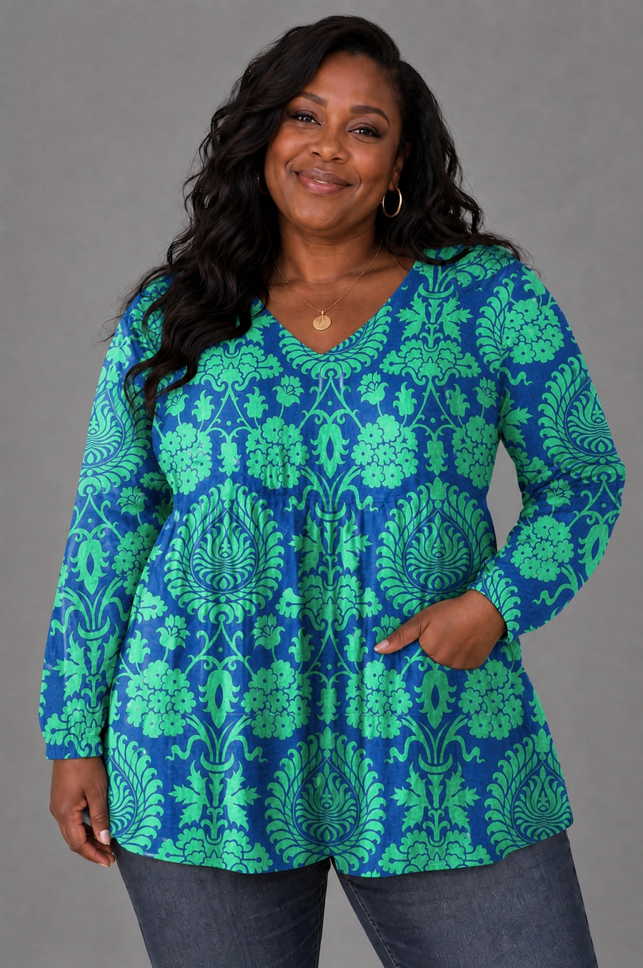 Ines - Long Blouse with V-Neck