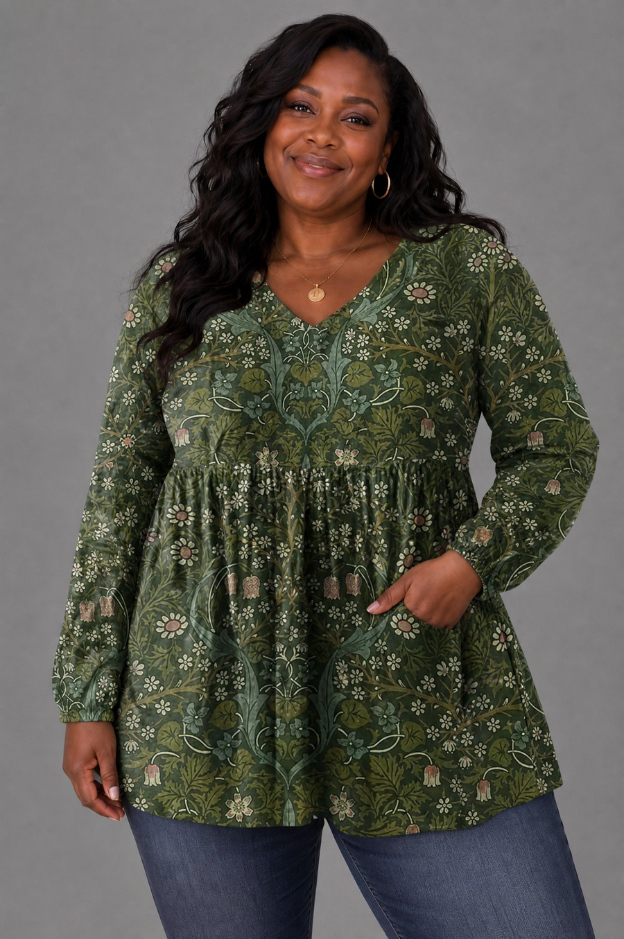 Julie - Long Blouse with V-Neck