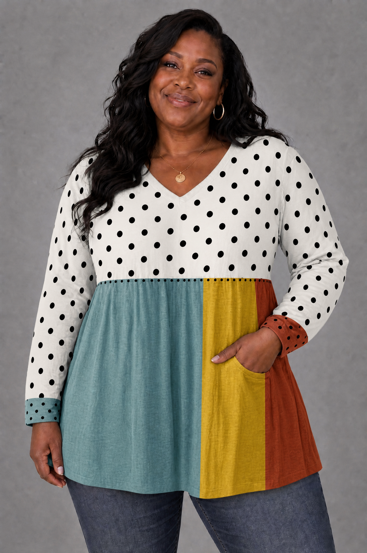 Valerie - Long Blouse with V-Neck