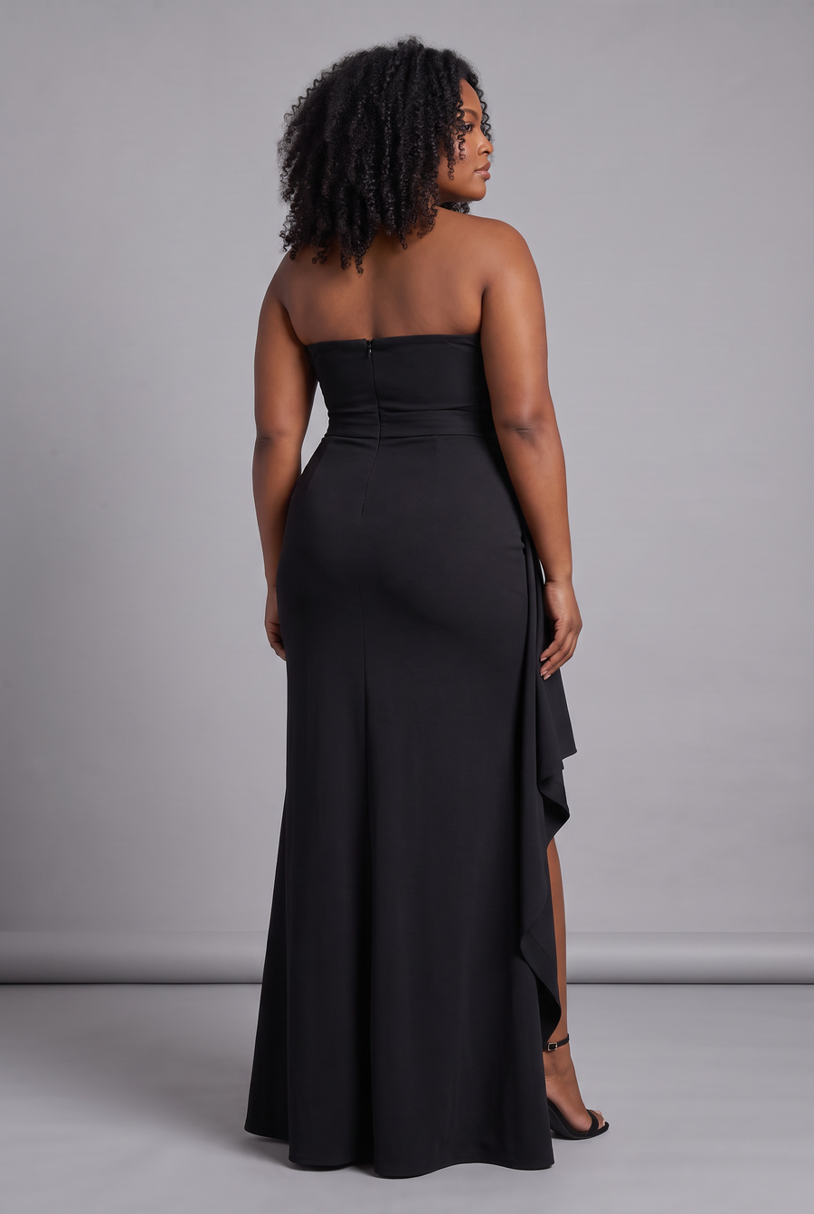 Zafira in Black - back view