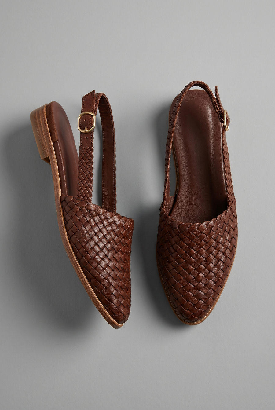 Arielle-Claire in Dark Brown