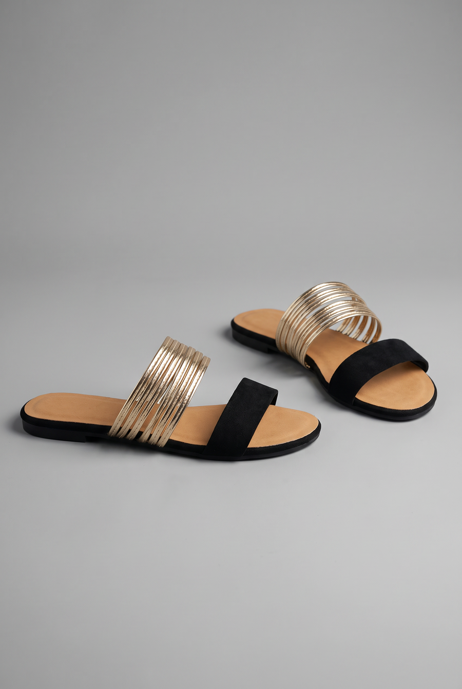 Lioraen in Onyx Black