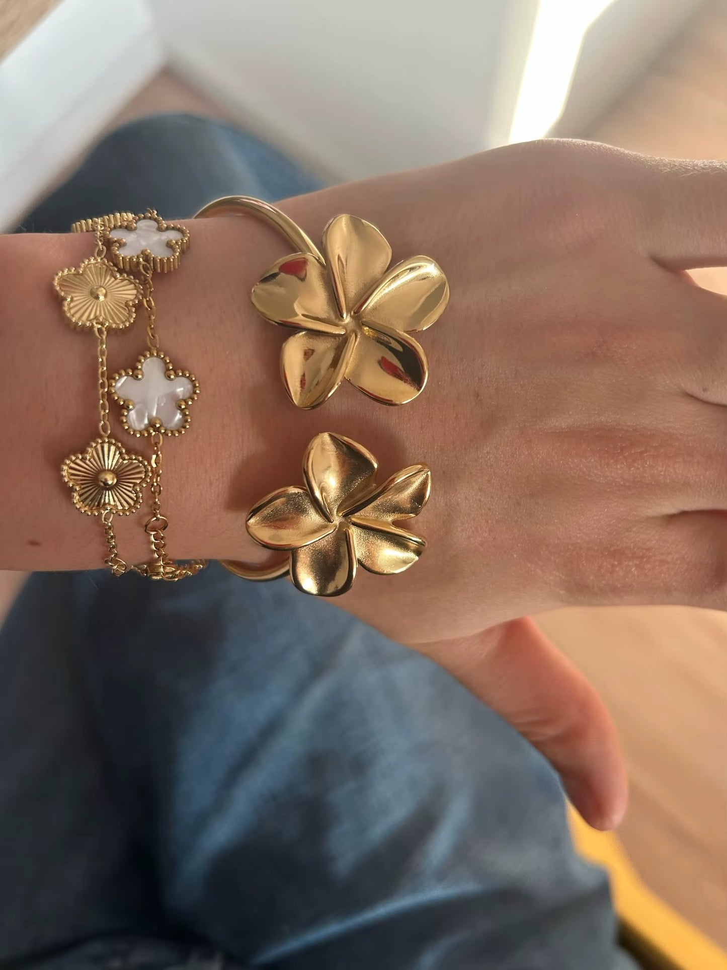 Golden Flower Bracelet
